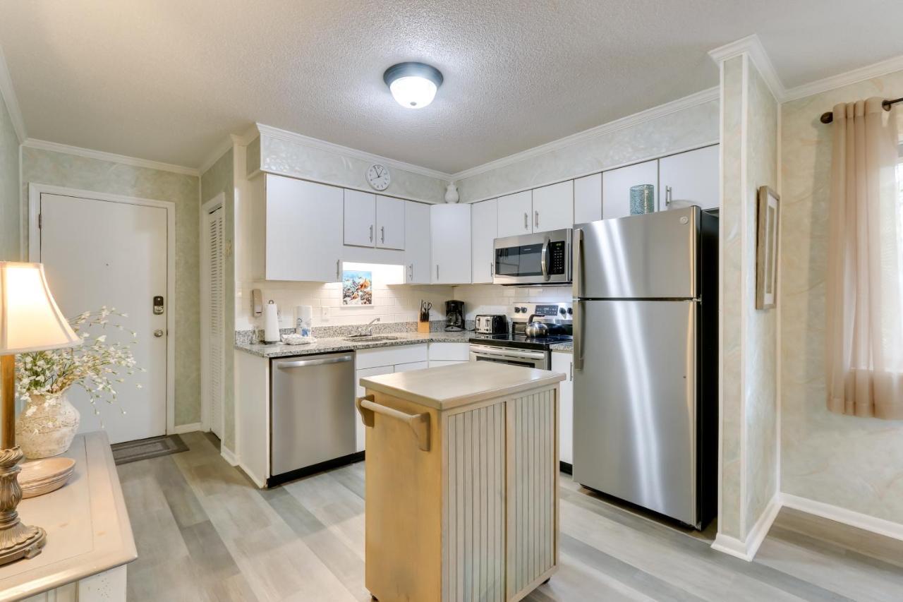 Hilton Head Condo With Balcony And Pool, Walk To Beach 希爾頓黑德島 外观 照片